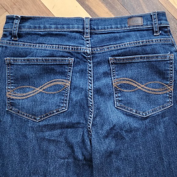 Lee Dark Wash Boot Cut Jeans Size 8 Short - Picture 11 of 14